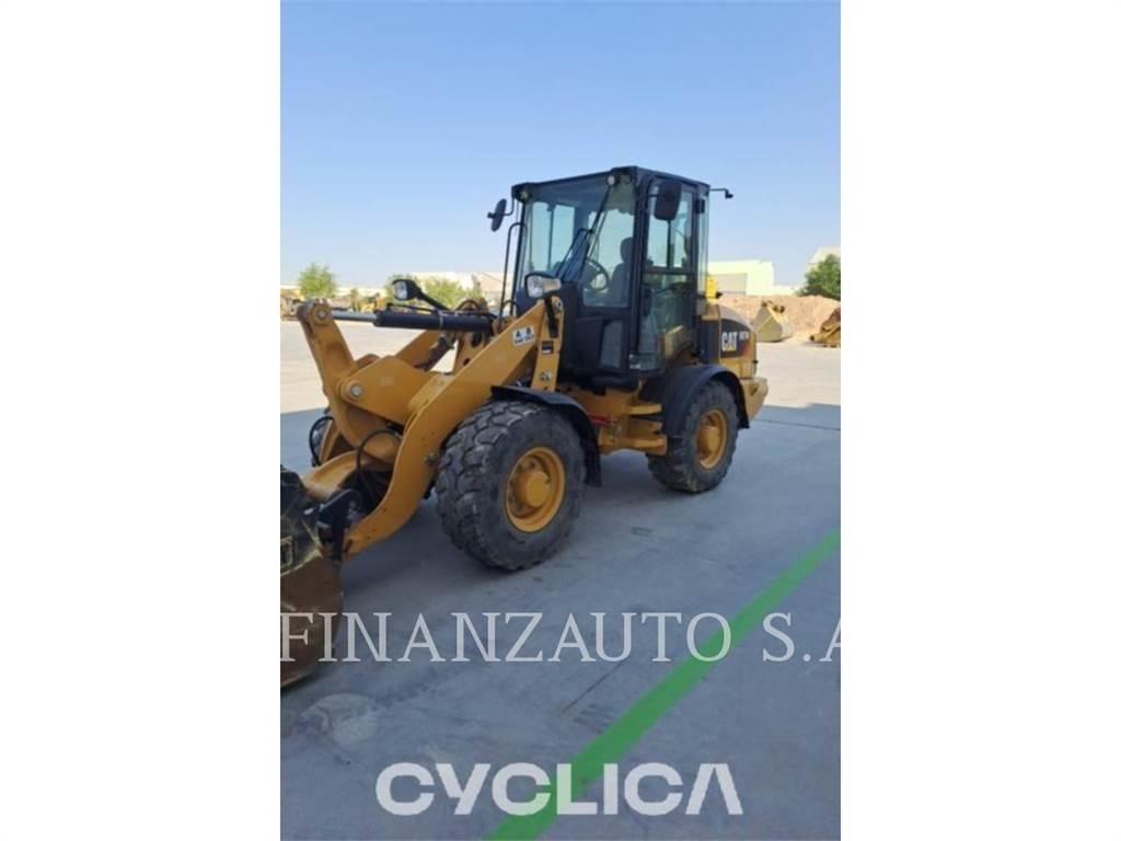 CAT 907M Tekerlekli yükleyiciler