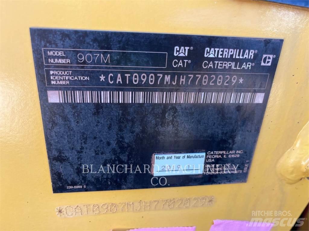 CAT 907M Tekerlekli yükleyiciler