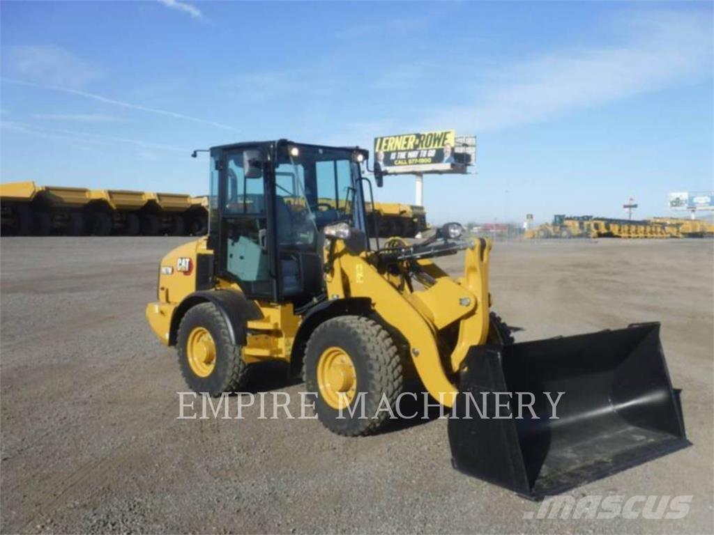 CAT 907M Tekerlekli yükleyiciler