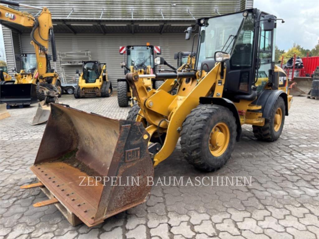 CAT 907M Tekerlekli yükleyiciler