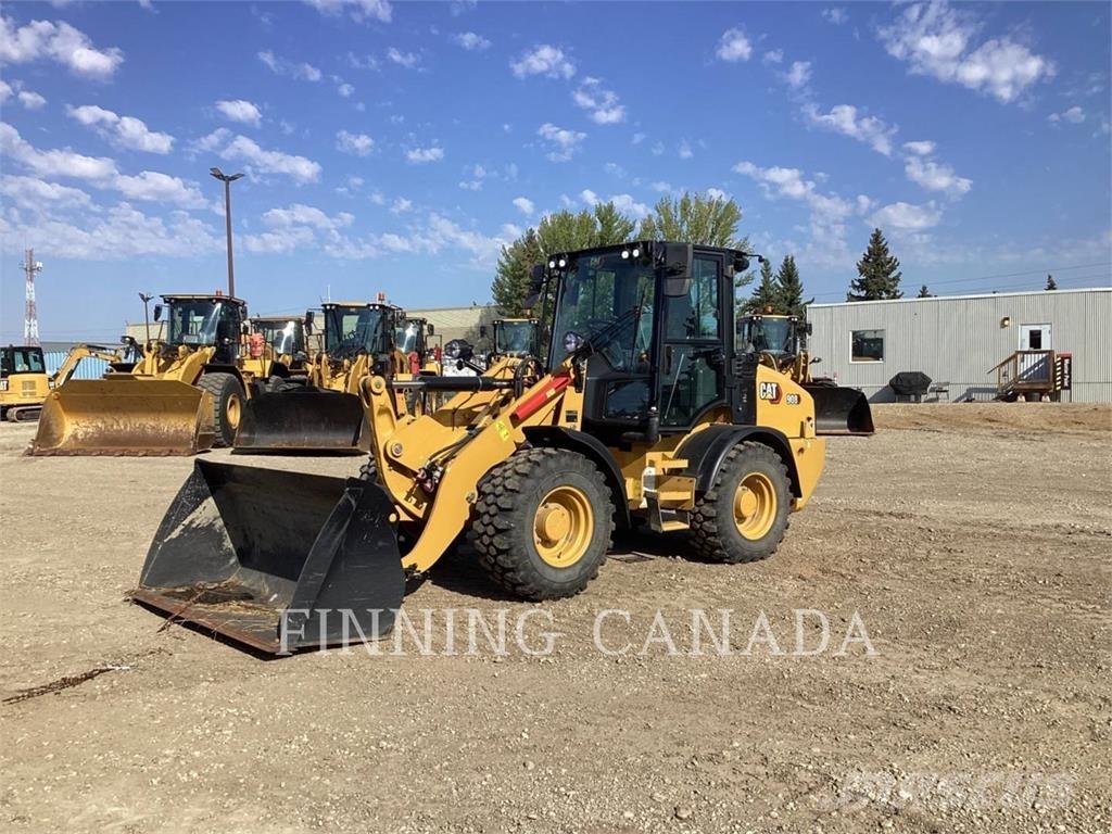 CAT 908 Tekerlekli yükleyiciler