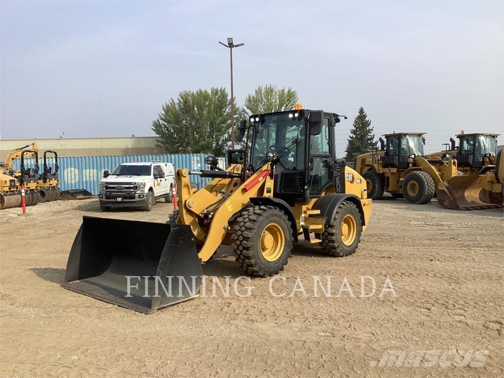 CAT 908 Tekerlekli yükleyiciler