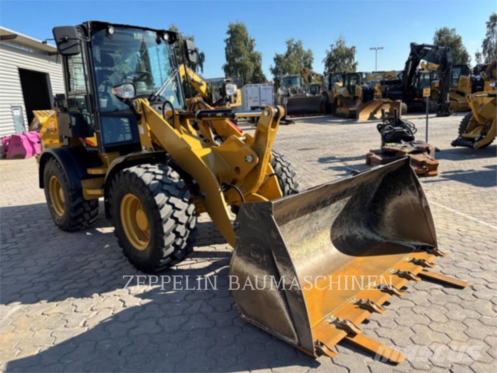 CAT 908-14 Tekerlekli yükleyiciler