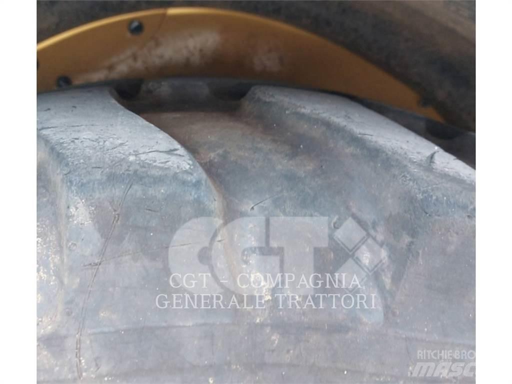 CAT 908 M Tekerlekli yükleyiciler