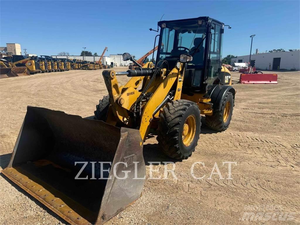 CAT 908H2 Tekerlekli yükleyiciler