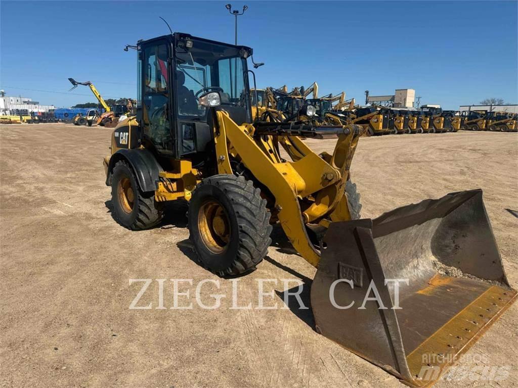 CAT 908H2 Tekerlekli yükleyiciler