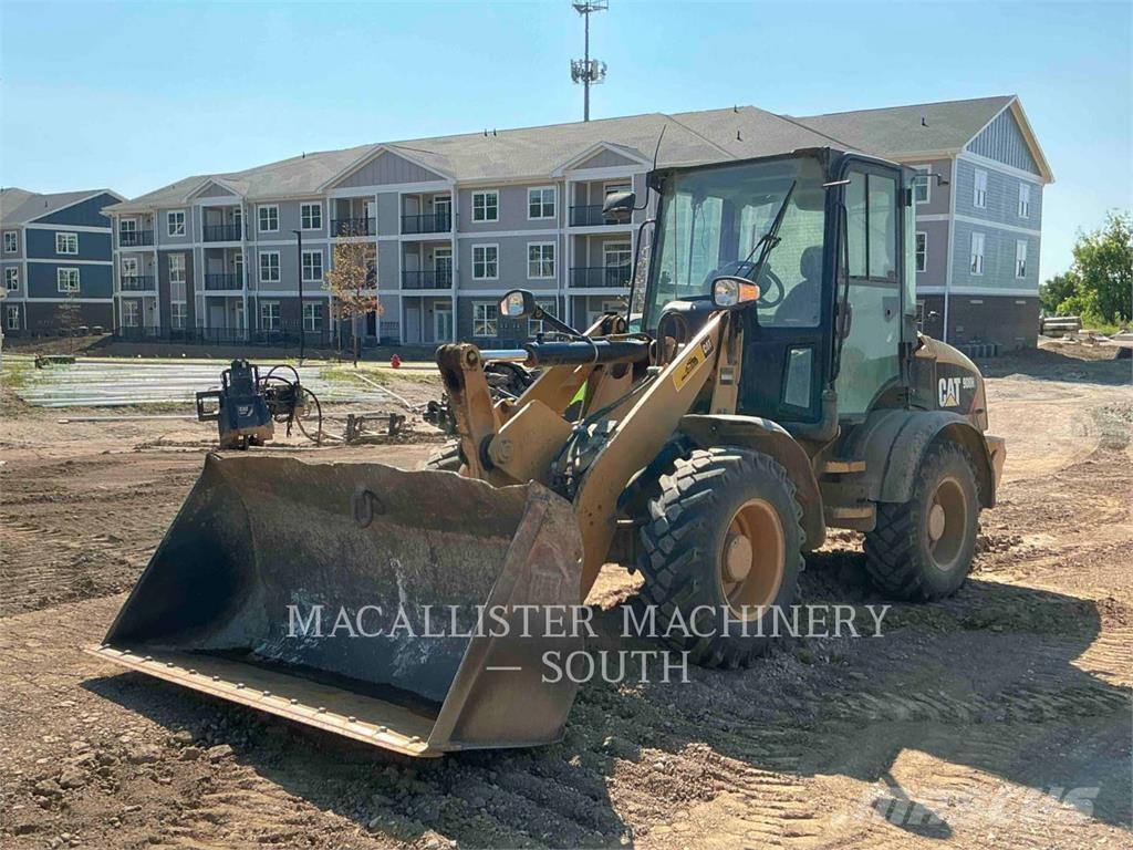 CAT 908H2 Tekerlekli yükleyiciler