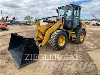 CAT 908M Tekerlekli yükleyiciler