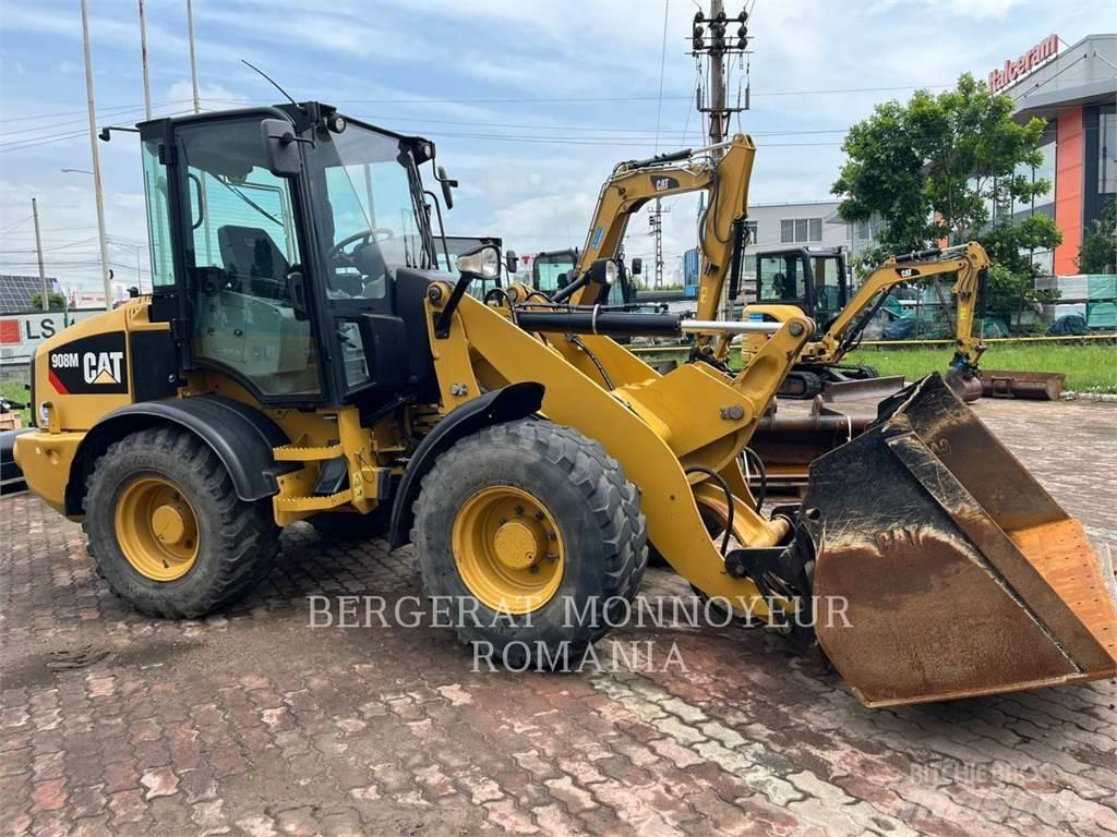CAT 908M Tekerlekli yükleyiciler