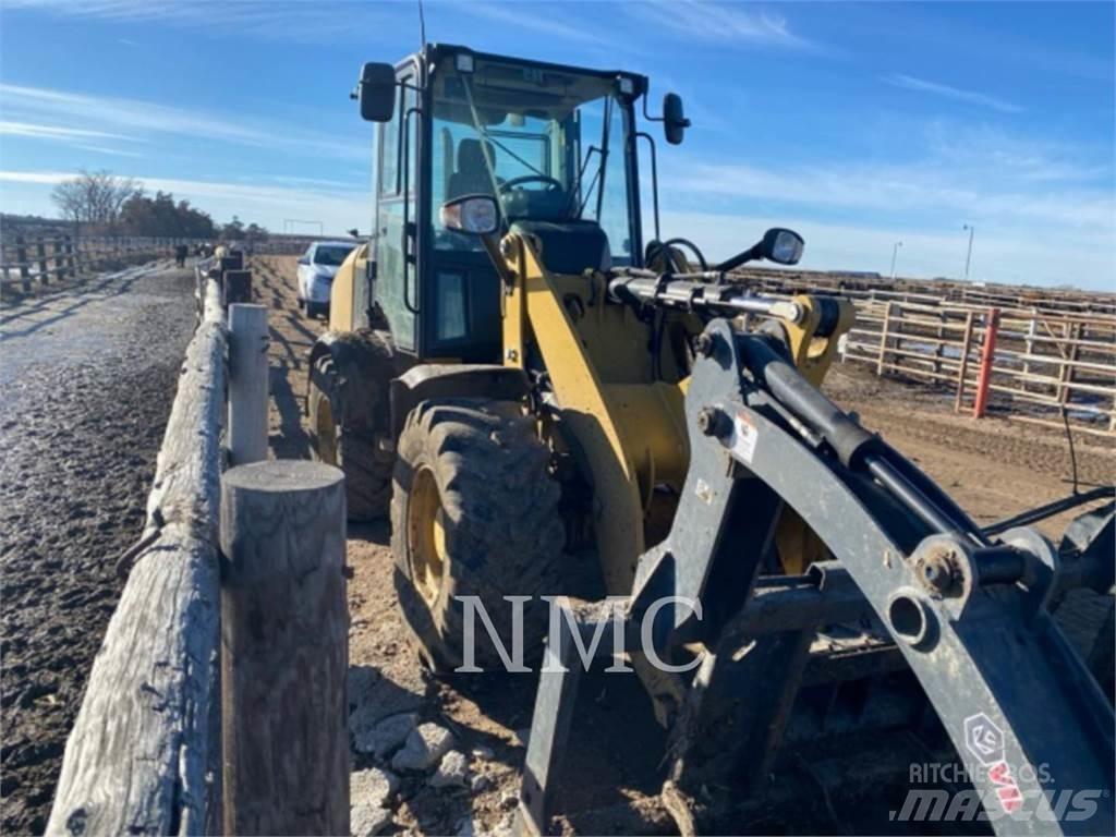 CAT 908M Tekerlekli yükleyiciler