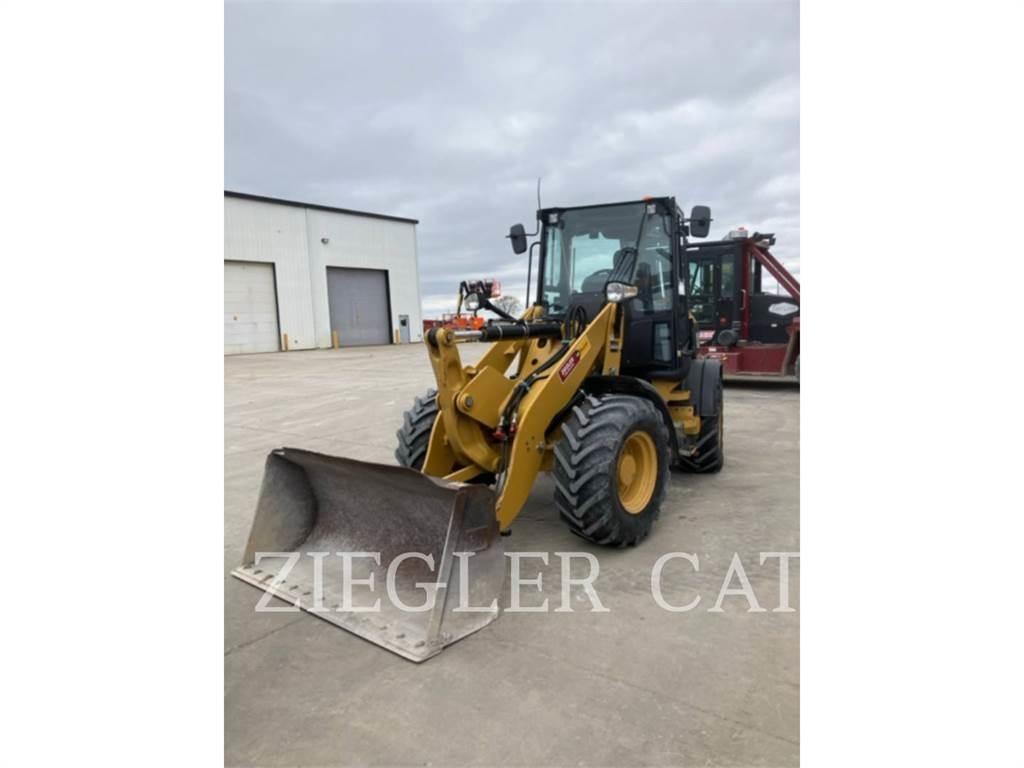CAT 908M Tekerlekli yükleyiciler