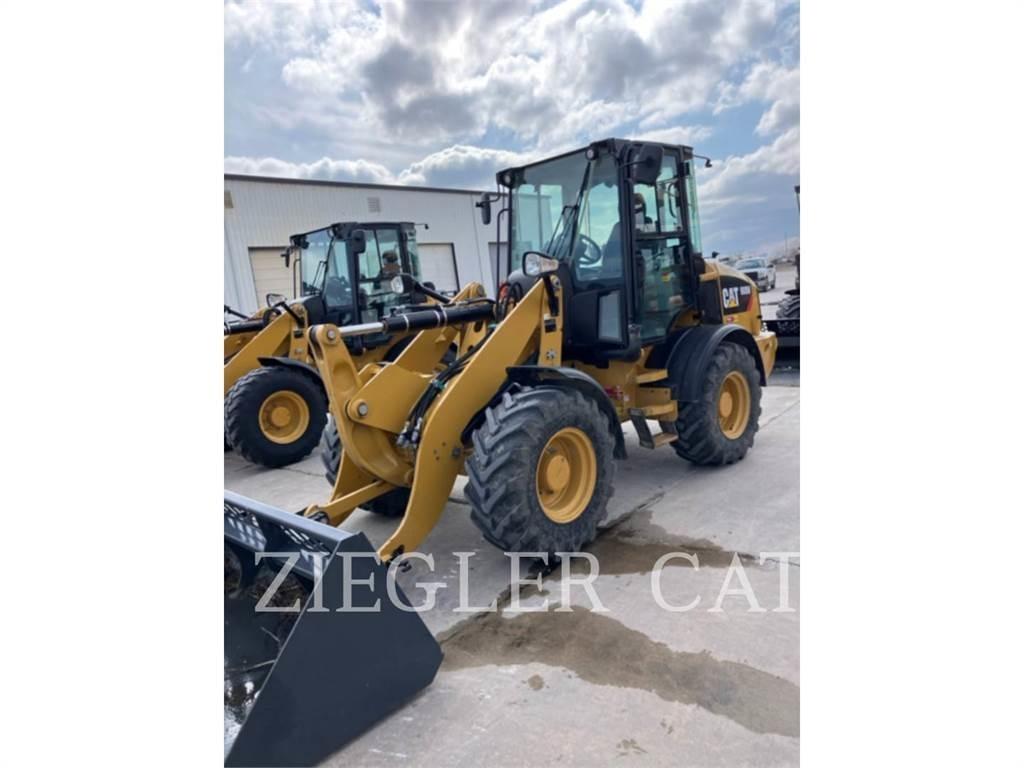 CAT 908M Tekerlekli yükleyiciler