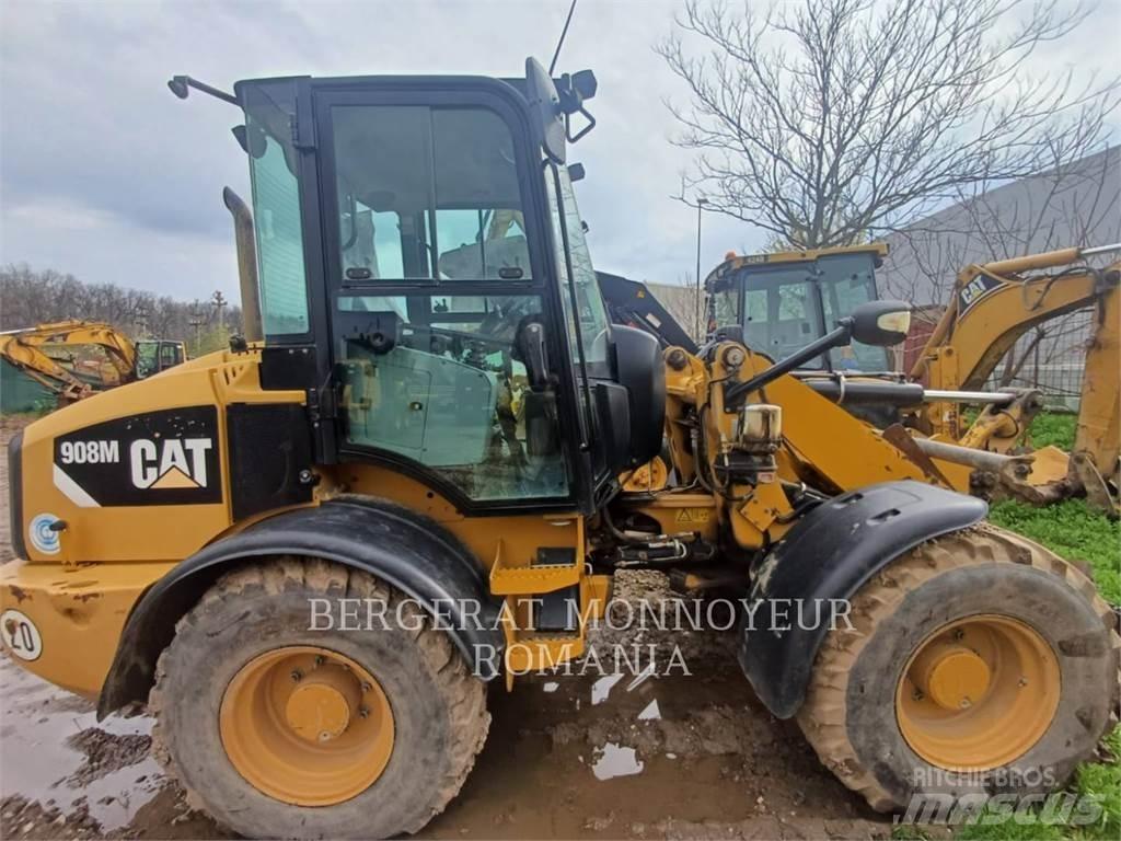 CAT 908M Tekerlekli yükleyiciler