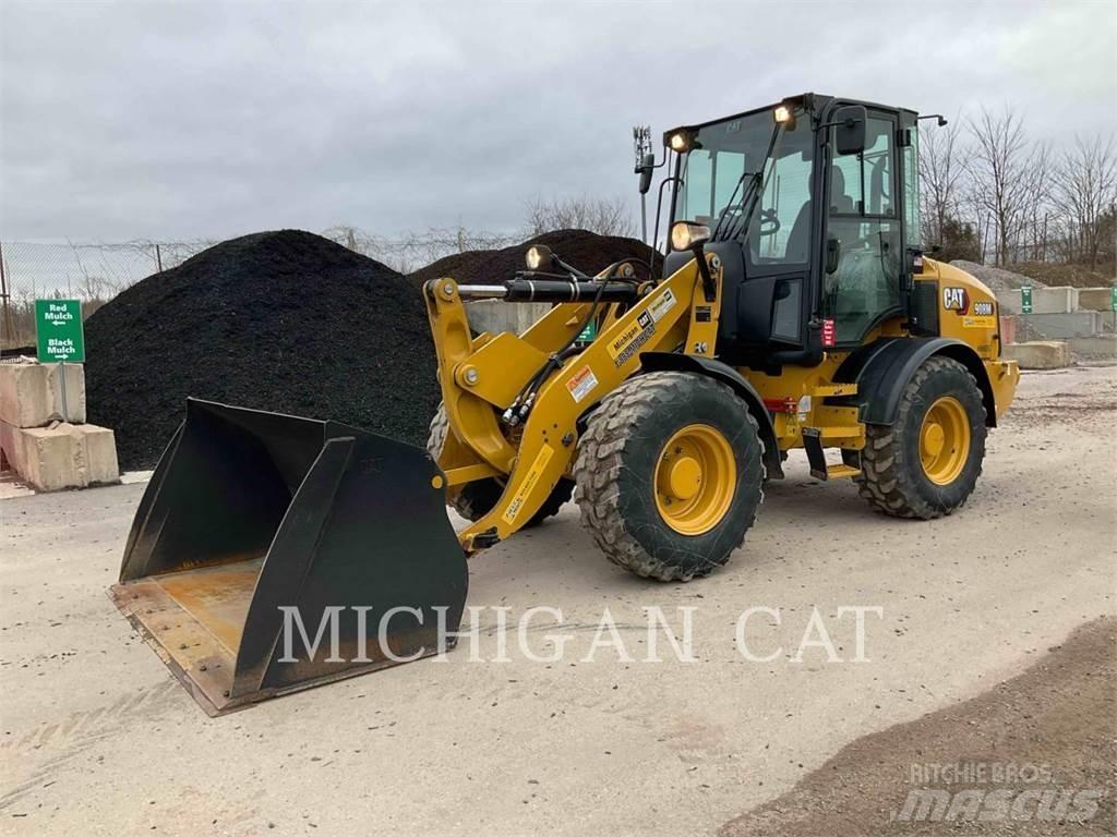 CAT 908M ARW Tekerlekli yükleyiciler