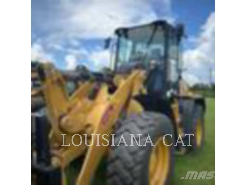 CAT 910 Tekerlekli yükleyiciler