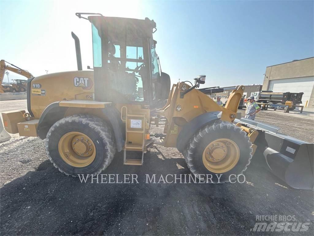CAT 910 Tekerlekli yükleyiciler