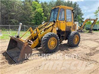 CAT 910 Tekerlekli yükleyiciler