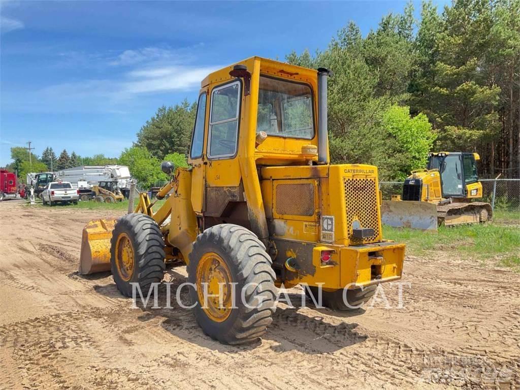 CAT 910 Tekerlekli yükleyiciler