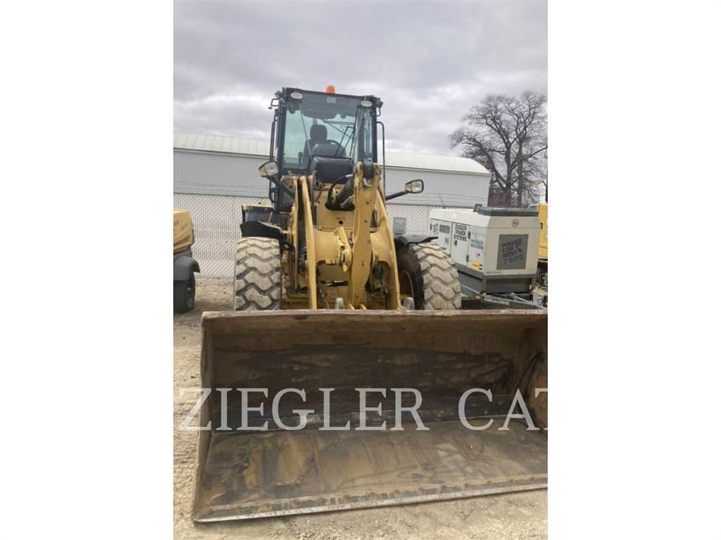 CAT 918M Tekerlekli yükleyiciler