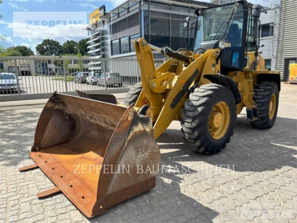 CAT 918M Tekerlekli yükleyiciler