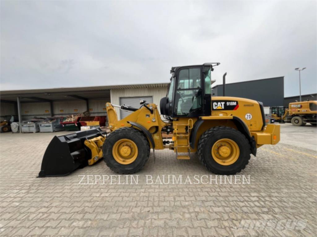 CAT 918M Tekerlekli yükleyiciler