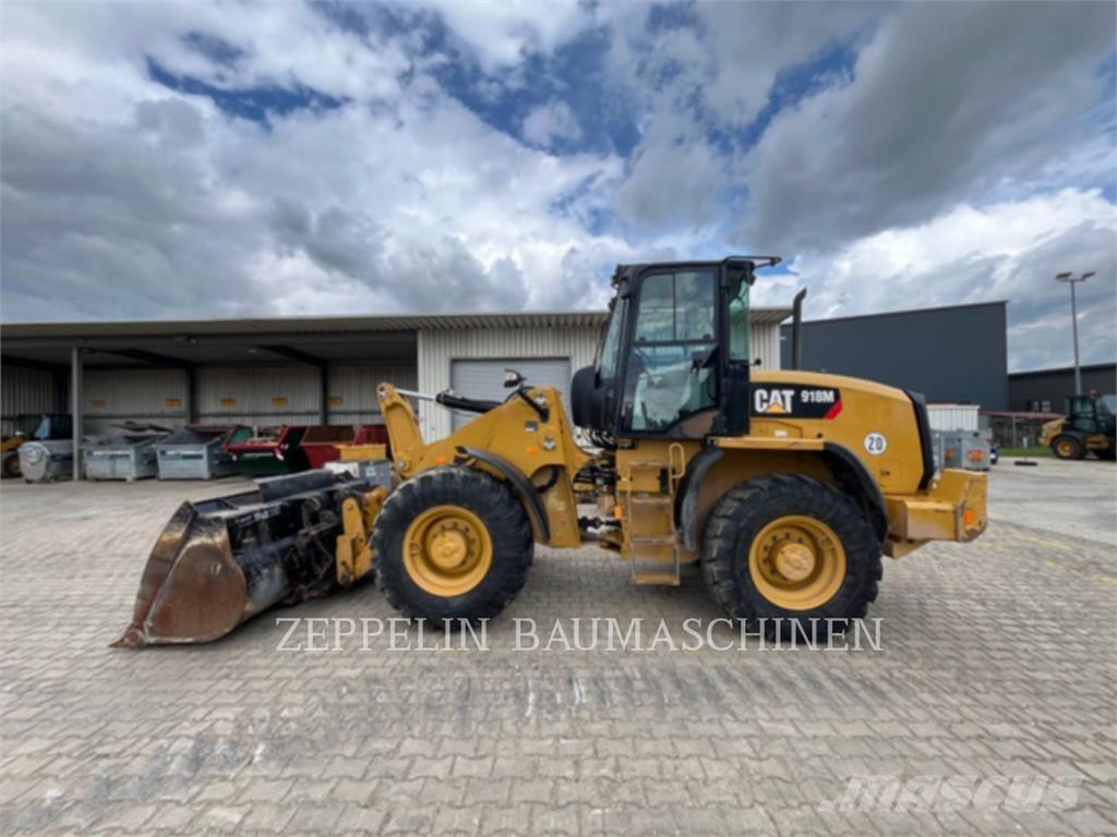CAT 918M Tekerlekli yükleyiciler