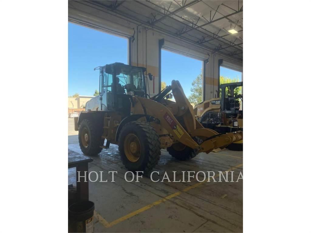 CAT 920 Tekerlekli yükleyiciler
