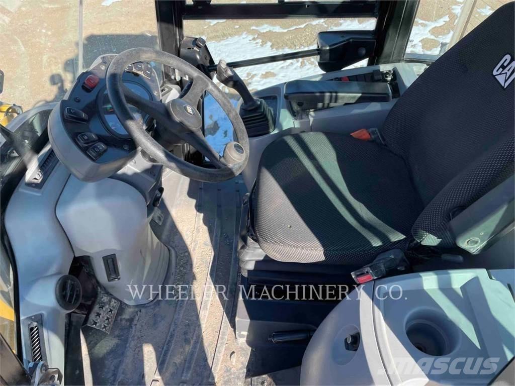 CAT 920 Tekerlekli yükleyiciler