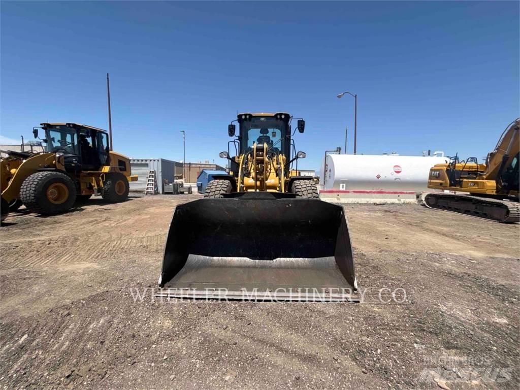 CAT 926 QC 3V Tekerlekli yükleyiciler