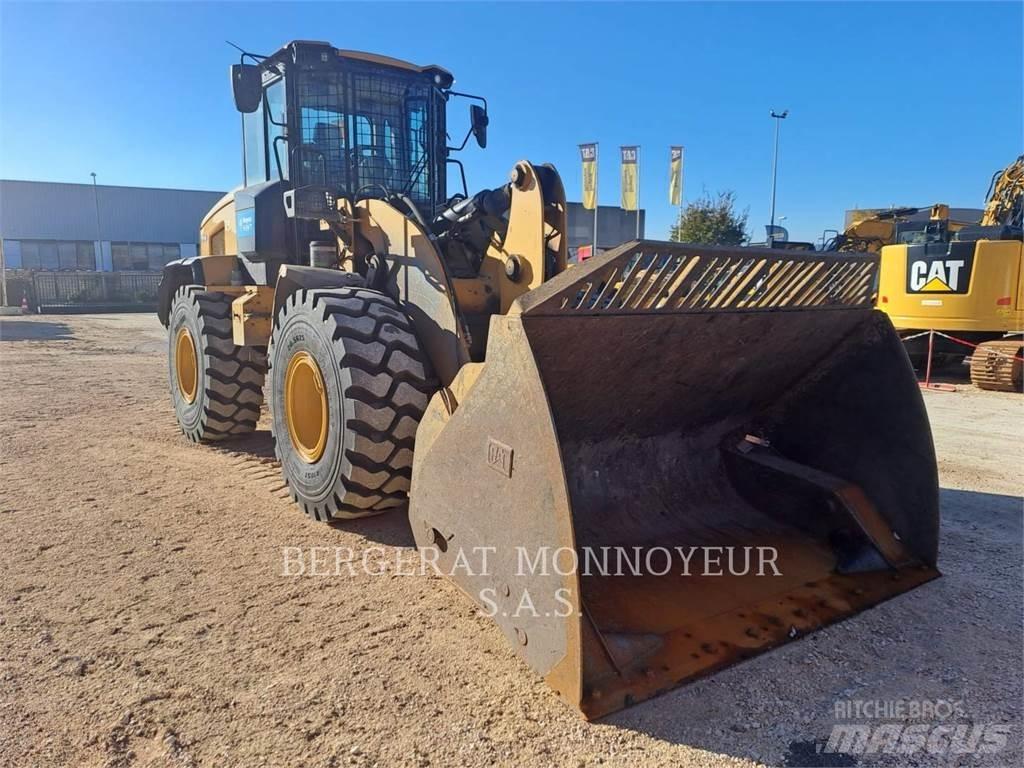 CAT 926M Tekerlekli yükleyiciler