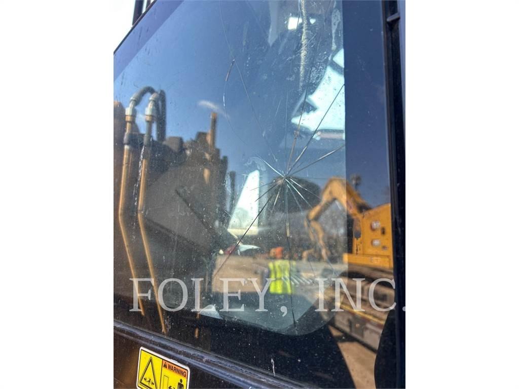 CAT 926M Tekerlekli yükleyiciler
