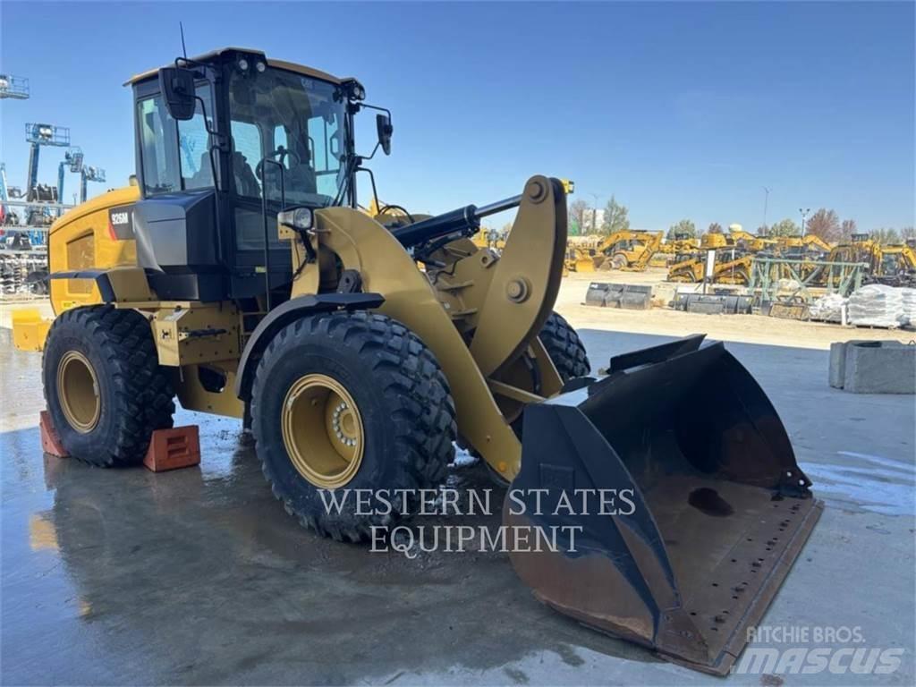 CAT 926M Tekerlekli yükleyiciler