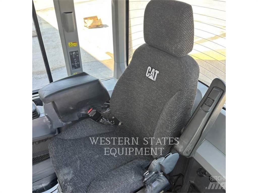 CAT 926M Tekerlekli yükleyiciler