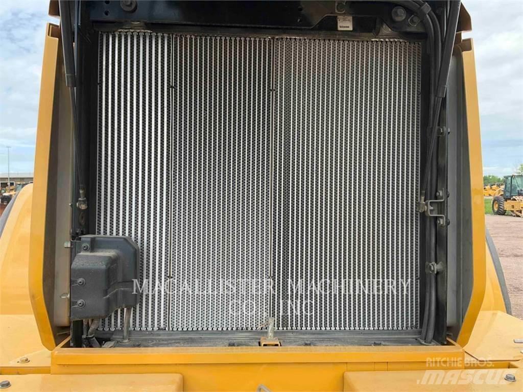 CAT 926M Tekerlekli yükleyiciler