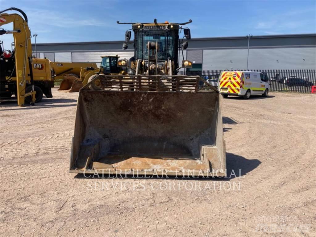 CAT 926M Tekerlekli yükleyiciler