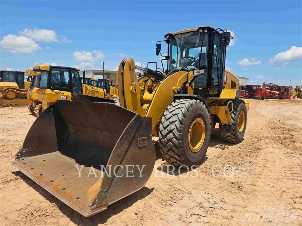 CAT 926M Tekerlekli yükleyiciler