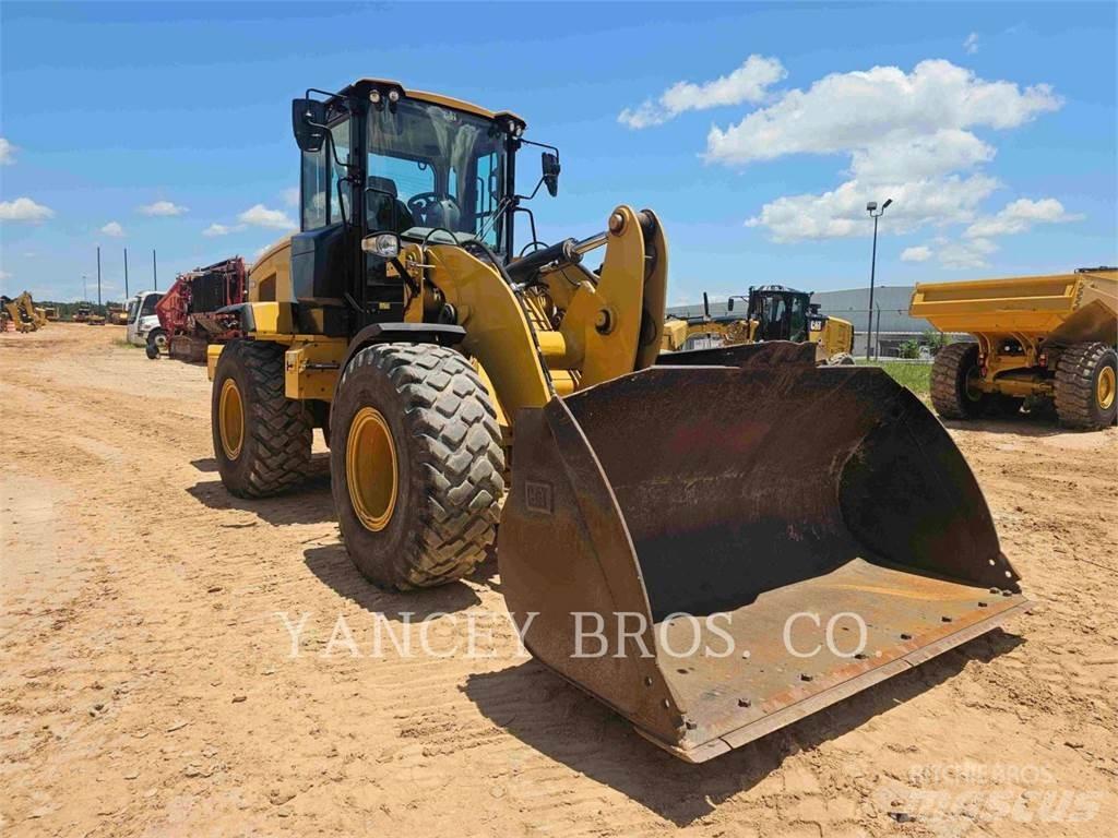 CAT 926M Tekerlekli yükleyiciler