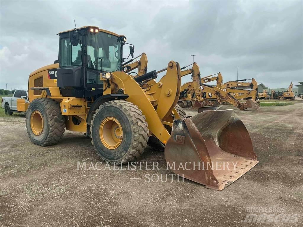 CAT 926M Tekerlekli yükleyiciler
