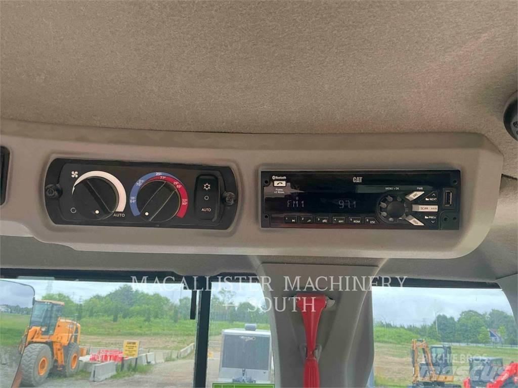 CAT 926M Tekerlekli yükleyiciler