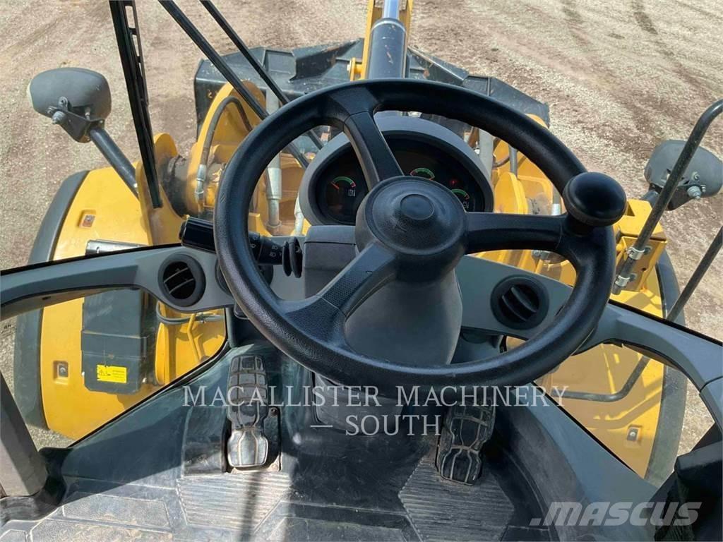 CAT 926M Tekerlekli yükleyiciler