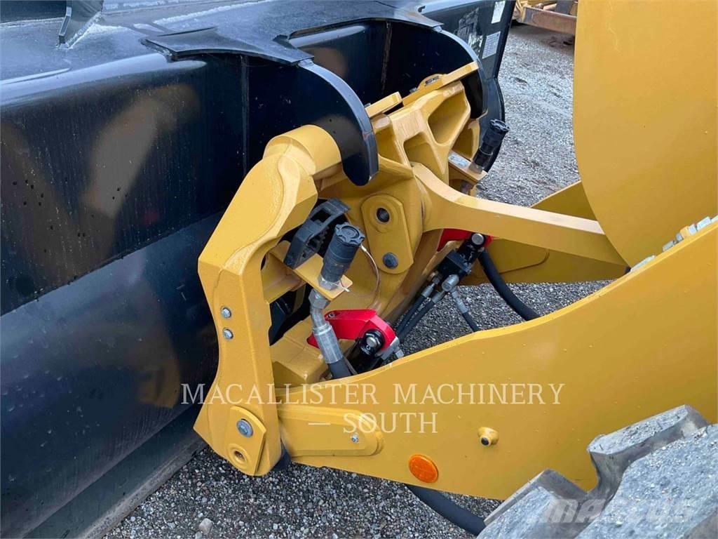 CAT 926M Tekerlekli yükleyiciler