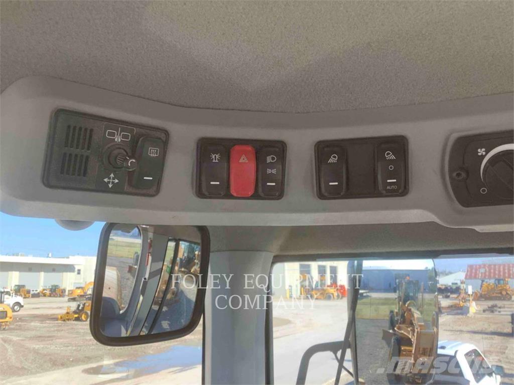 CAT 926M Tekerlekli yükleyiciler