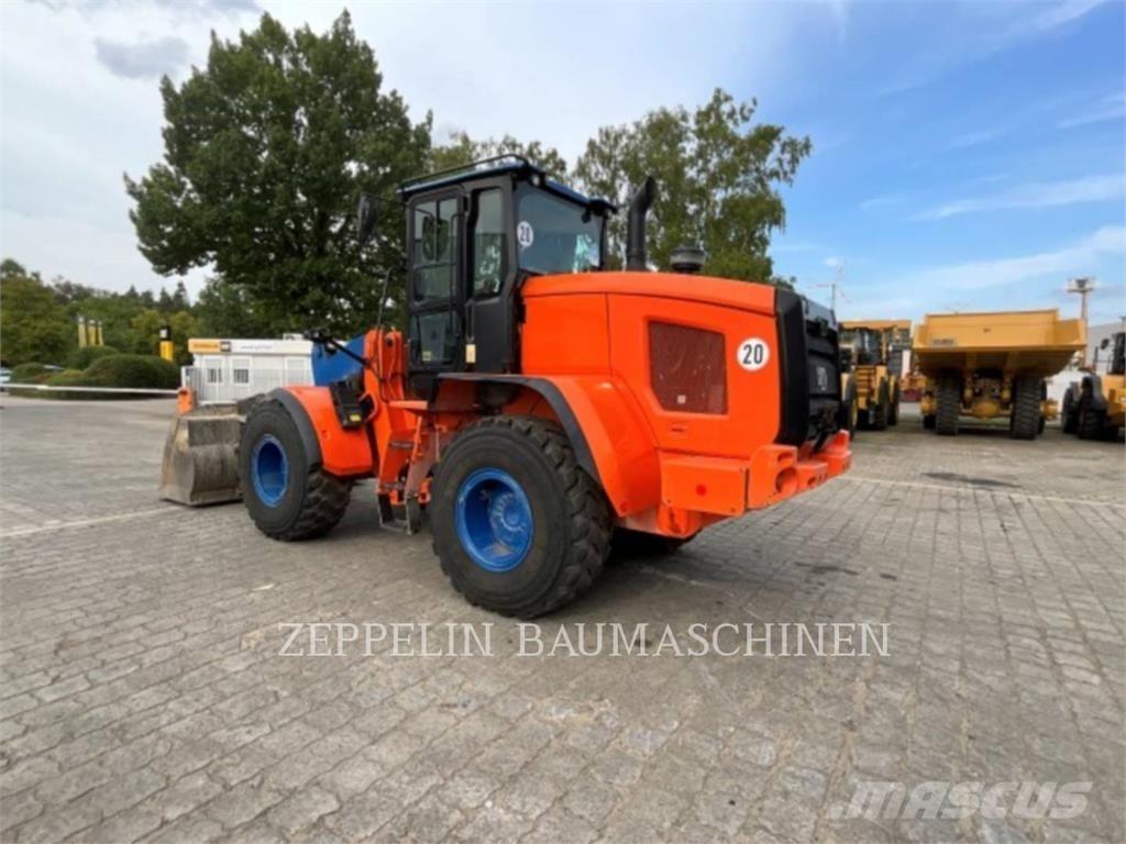CAT 926M Tekerlekli yükleyiciler