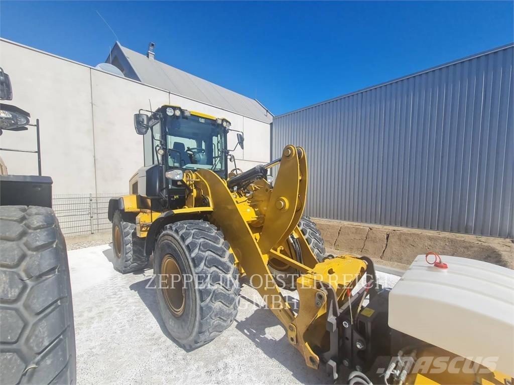 CAT 926M Tekerlekli yükleyiciler