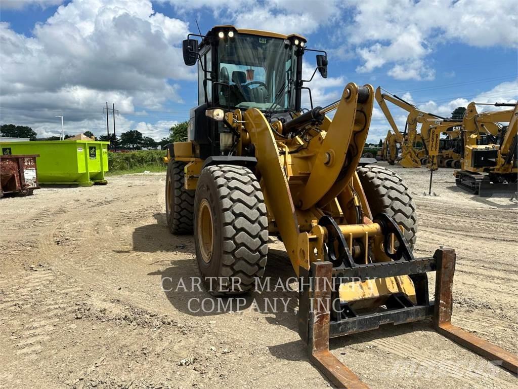 CAT 926M ACQC Tekerlekli yükleyiciler