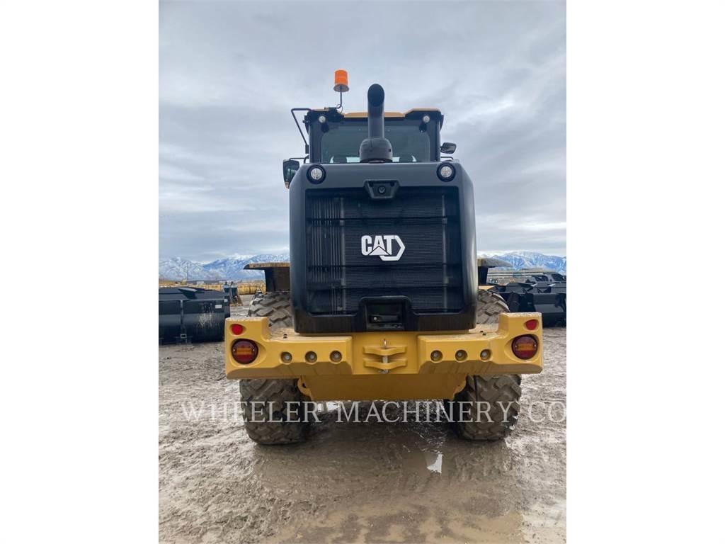 CAT 926M HL QC Tekerlekli yükleyiciler
