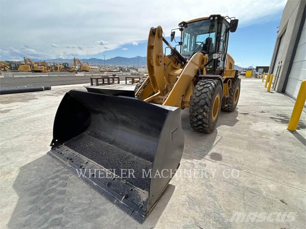 CAT 926M HL QC Tekerlekli yükleyiciler