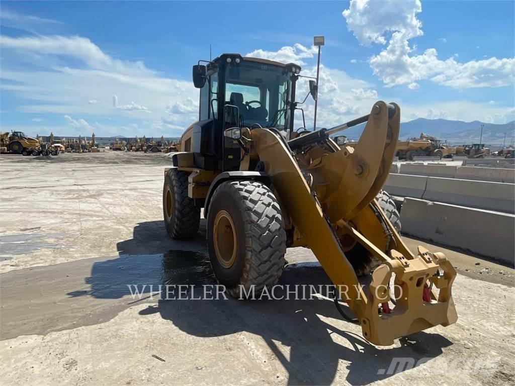 CAT 926M HL QC Tekerlekli yükleyiciler