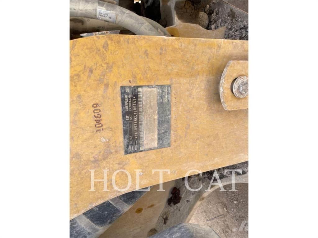 CAT 926M QC Tekerlekli yükleyiciler