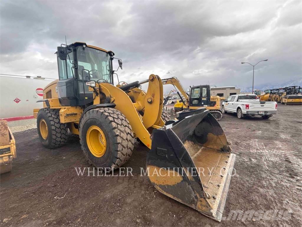 CAT 926M QC Tekerlekli yükleyiciler